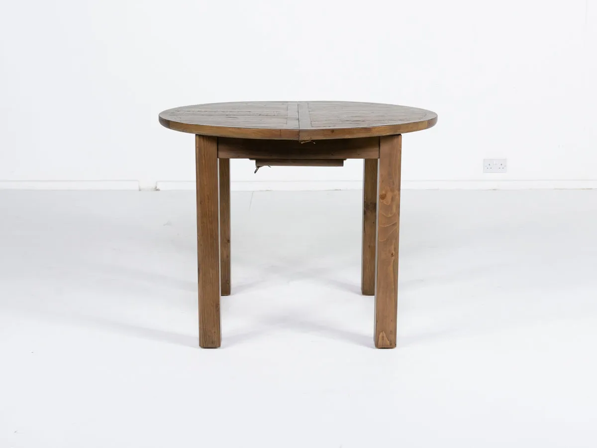 Brooklyn Round Extendable Dining Table & Grey Dallas Dining Chairs