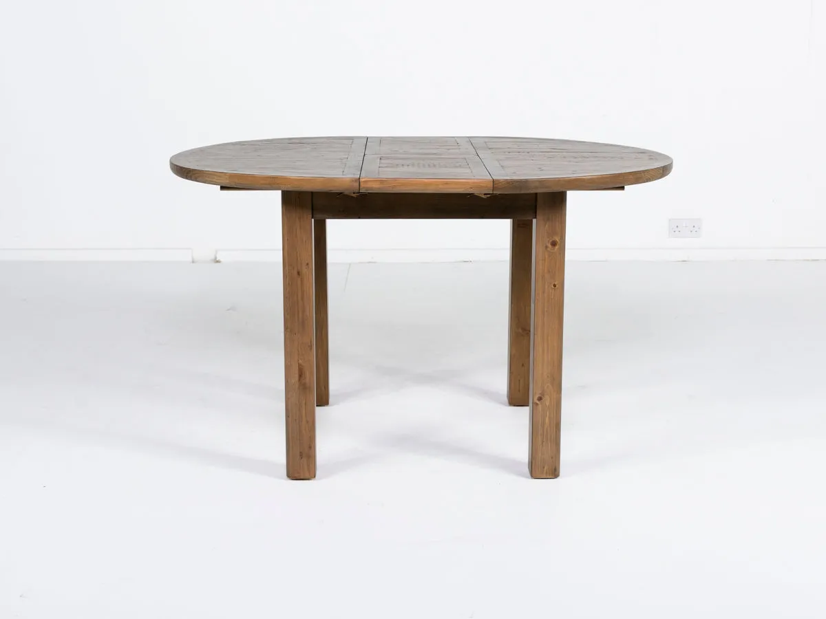 Brooklyn Round Extendable Dining Table & Grey Dallas Dining Chairs