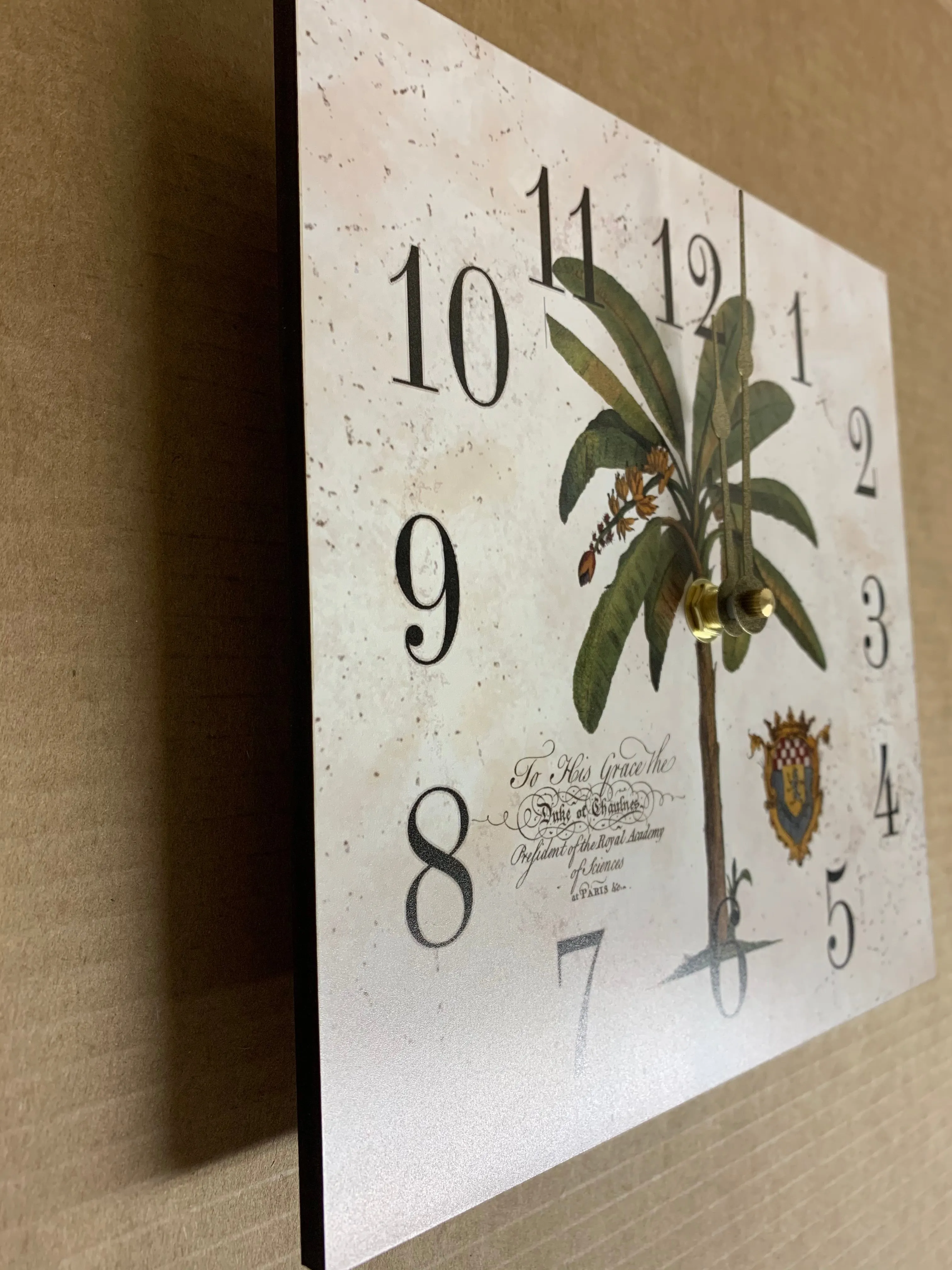 Square Palm Tree Clock - Beautiful Island-Inspired Décor