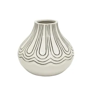 Tove Vase (18cm)